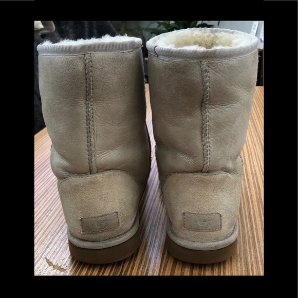 Ugg Gold Shimmer Classic Short Boots - Picture 4 of 9